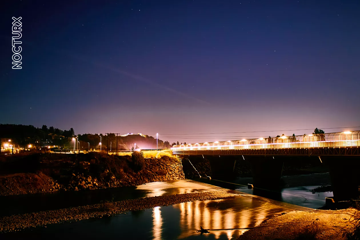 El viejo puente Maule bajo las estrellas